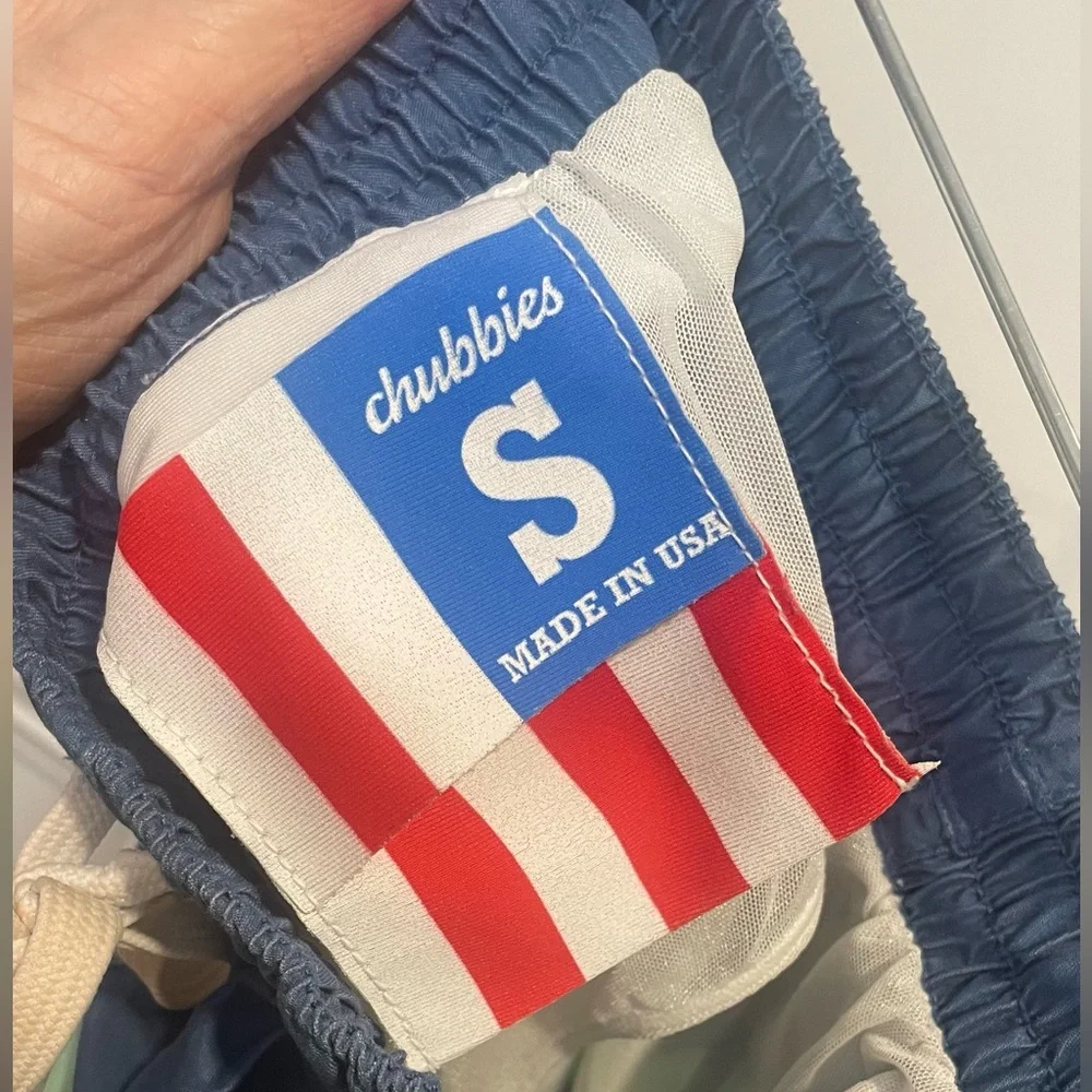 Chubbies, Men's Me Likey the Stripey 4”Swim Shorts 🩳 (Deep Blue/) Sz S